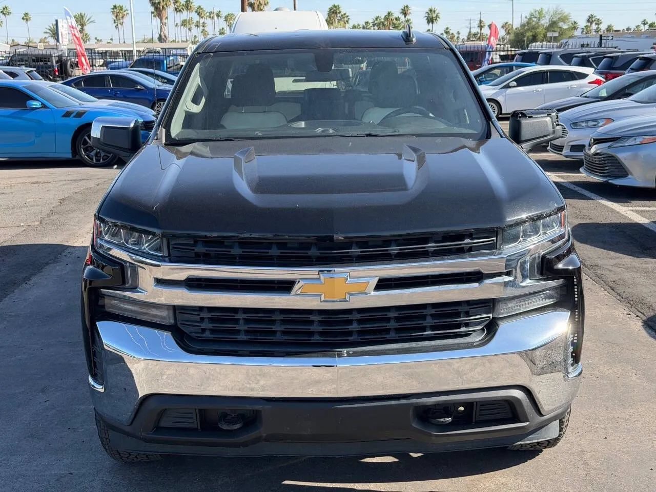 Used 2020 Chevrolet Silverado 1500 LT AWD/4WD image 16