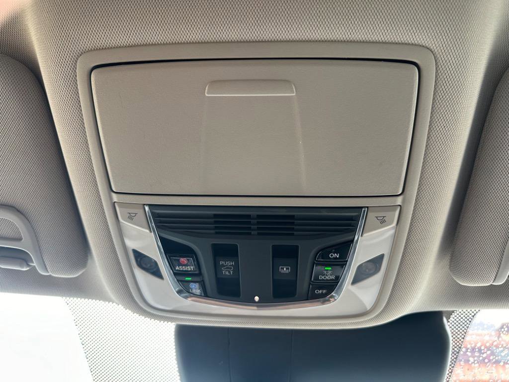 Used 2019 Acura RDX FWD w/ Technology Package image 15