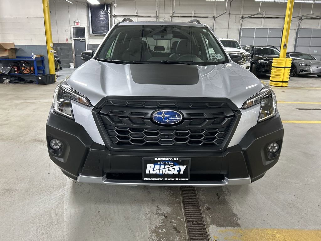 Certified 2025 Subaru Forester Wilderness AWD/4WD image 3