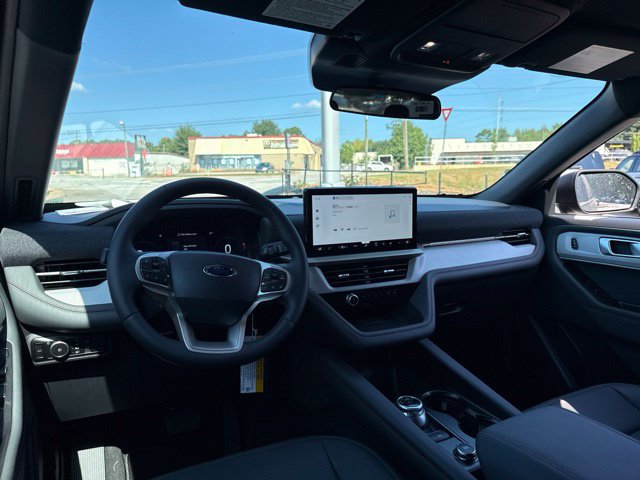 New 2027 Ford Explorer Active w/ Active Comfort Package RWD image 26