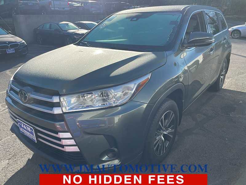 Used 2019 Toyota Highlander LE AWD/4WD image 1