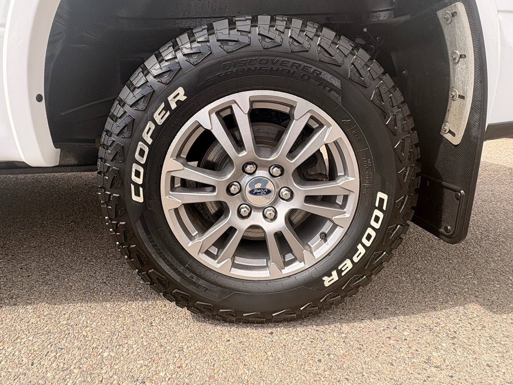 Used 2018 Ford F150 Lariat AWD/4WD image 9