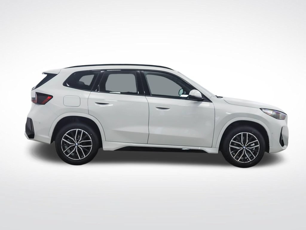 Used 2026 BMW X1 xDrive28i w/ M Sport Package AWD/4WD image 7
