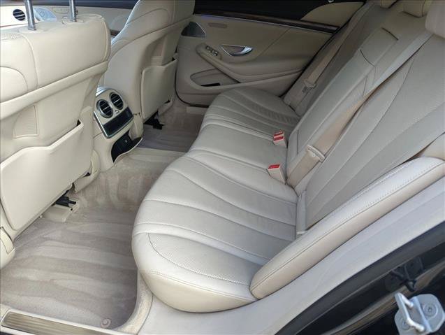 Used 2014 Mercedes-Benz S 550 Sedan image 19