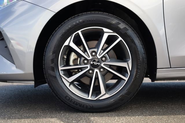 Certified 2023 Kia Forte LXS image 9