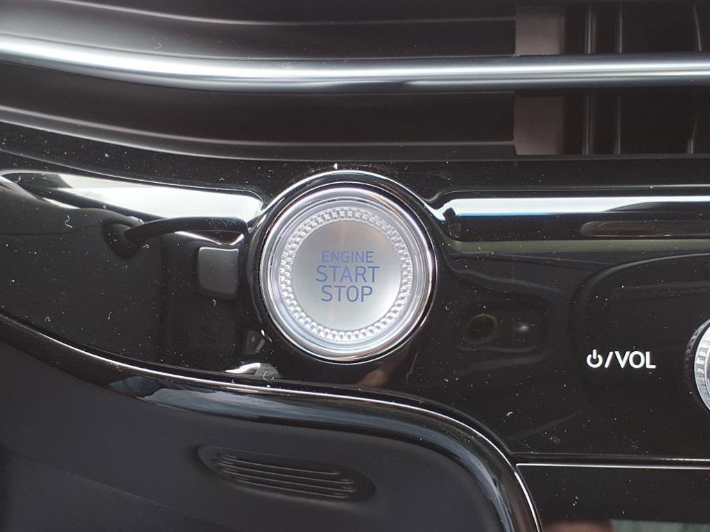 New 2025 Genesis G80 3.5T Sport Prestige image 8