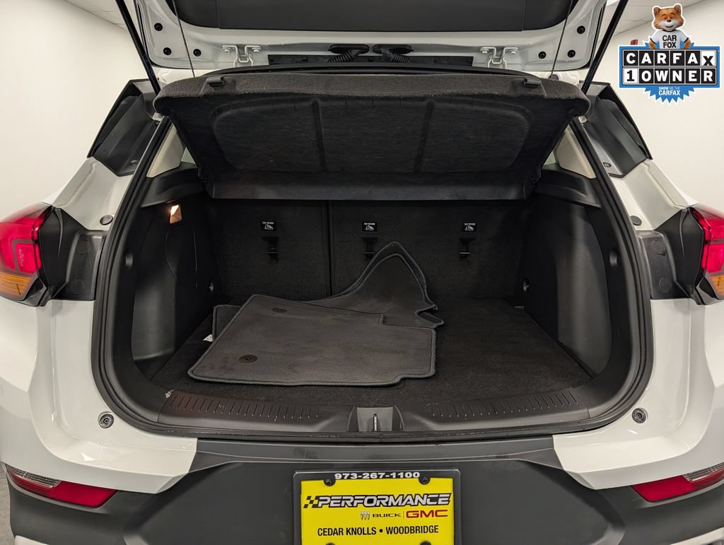 Used 2023 Buick Encore GX Preferred w/ Cold Weather Comfort Package FWD image 25
