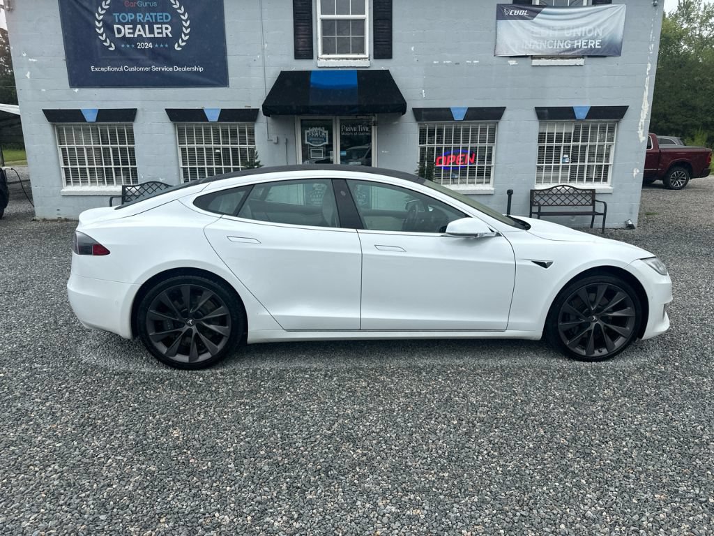 Used 2021 Tesla Model S Long Range Plus AWD/4WD image 18