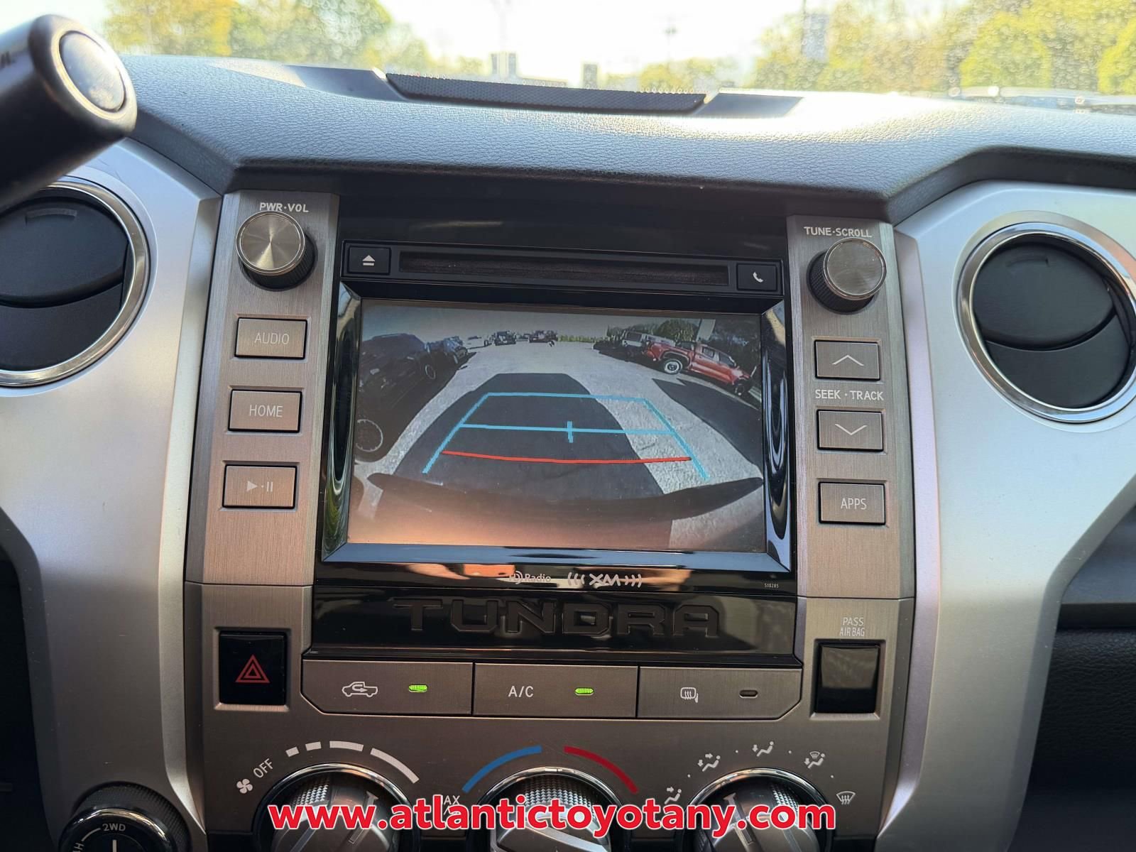 Used 2018 Toyota Tundra SR5 AWD/4WD image 13