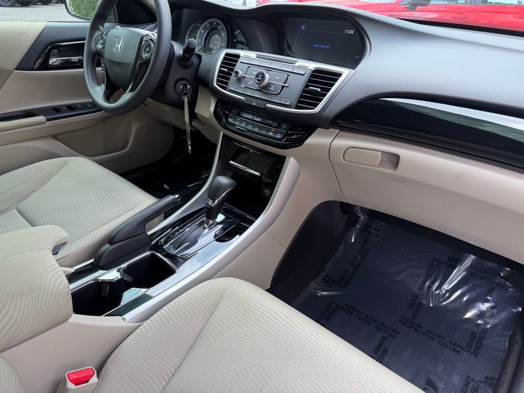 Used 2016 Honda Accord LX image 10