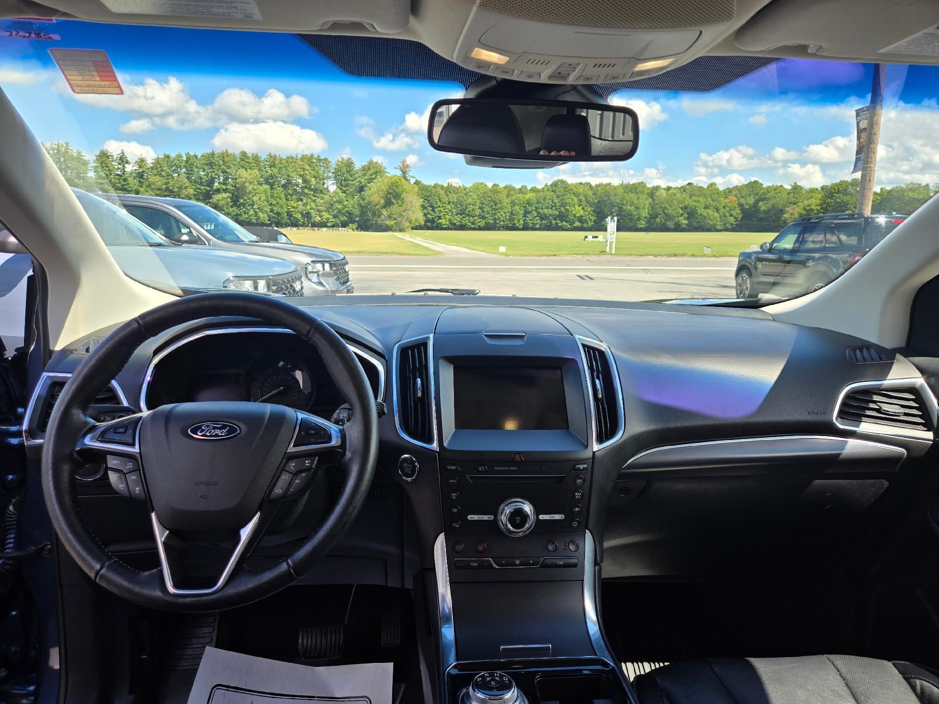 Used 2019 Ford Edge Titanium w/ Equipment Group 301A AWD/4WD image 12