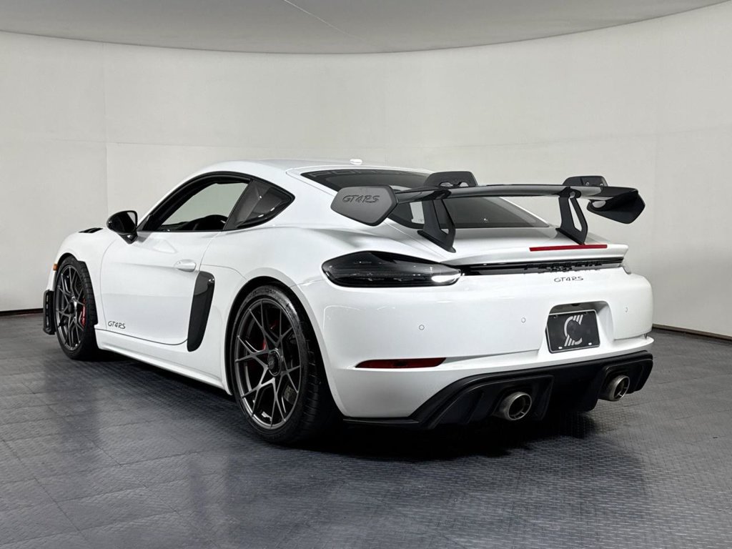 Certified 2025 Porsche 718 Cayman GT4 RS RWD image 3
