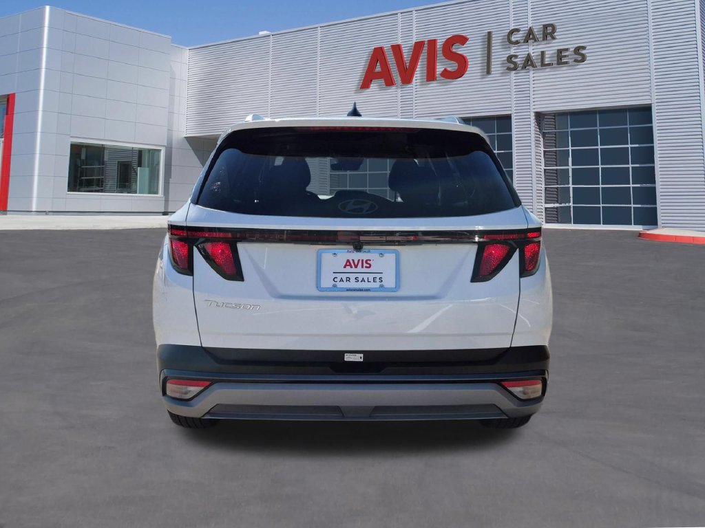 Used 2026 Hyundai Tucson SEL FWD image 6