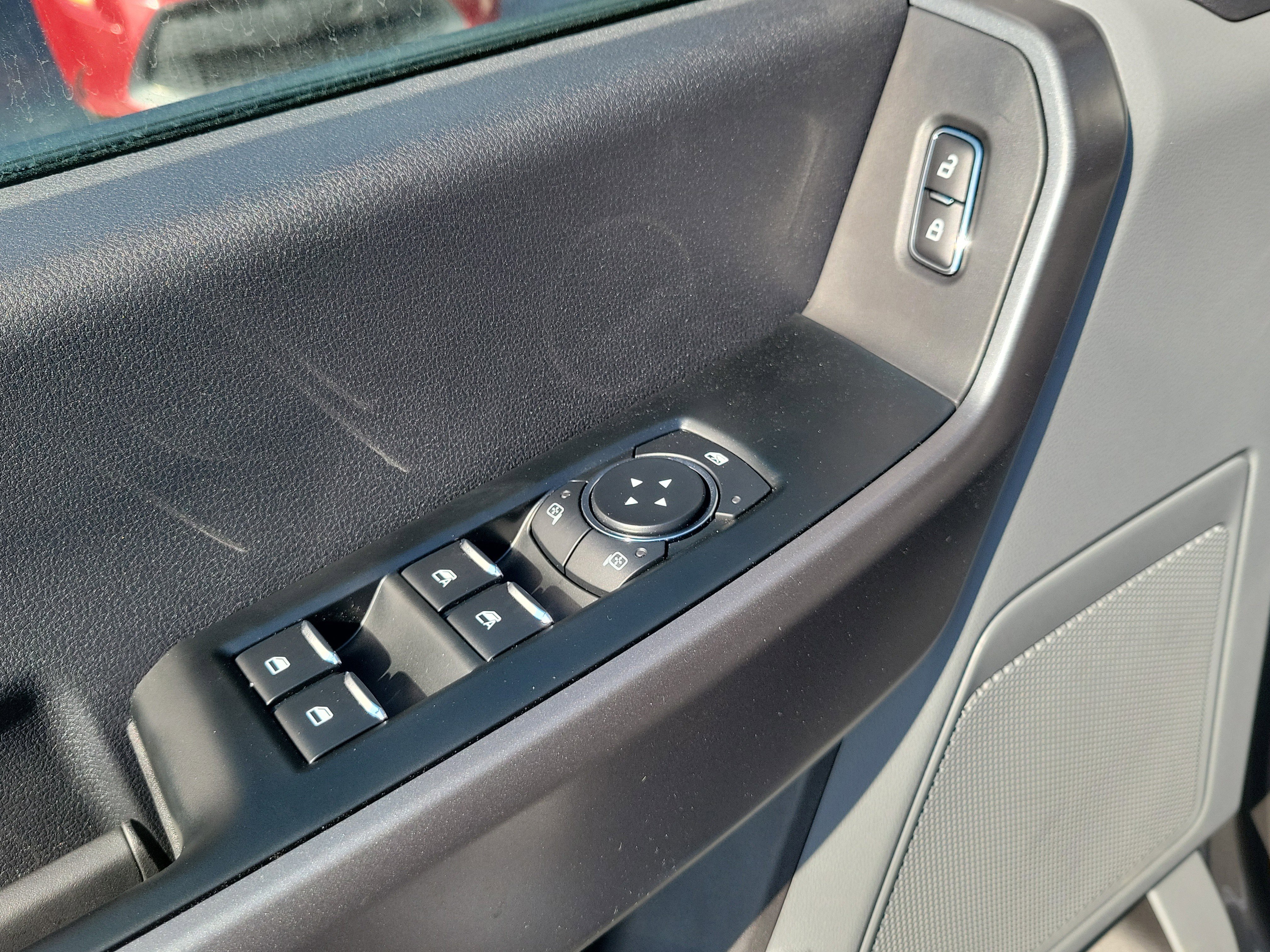 New 2026 Ford F350 XLT w/ FX4 Off-Road Package image 17