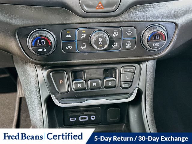 Used 2020 GMC Terrain SLE w/ Driver Convenience Package AWD/4WD image 25