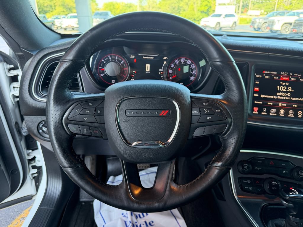 Used 2016 Dodge Challenger R/T Plus RWD image 15