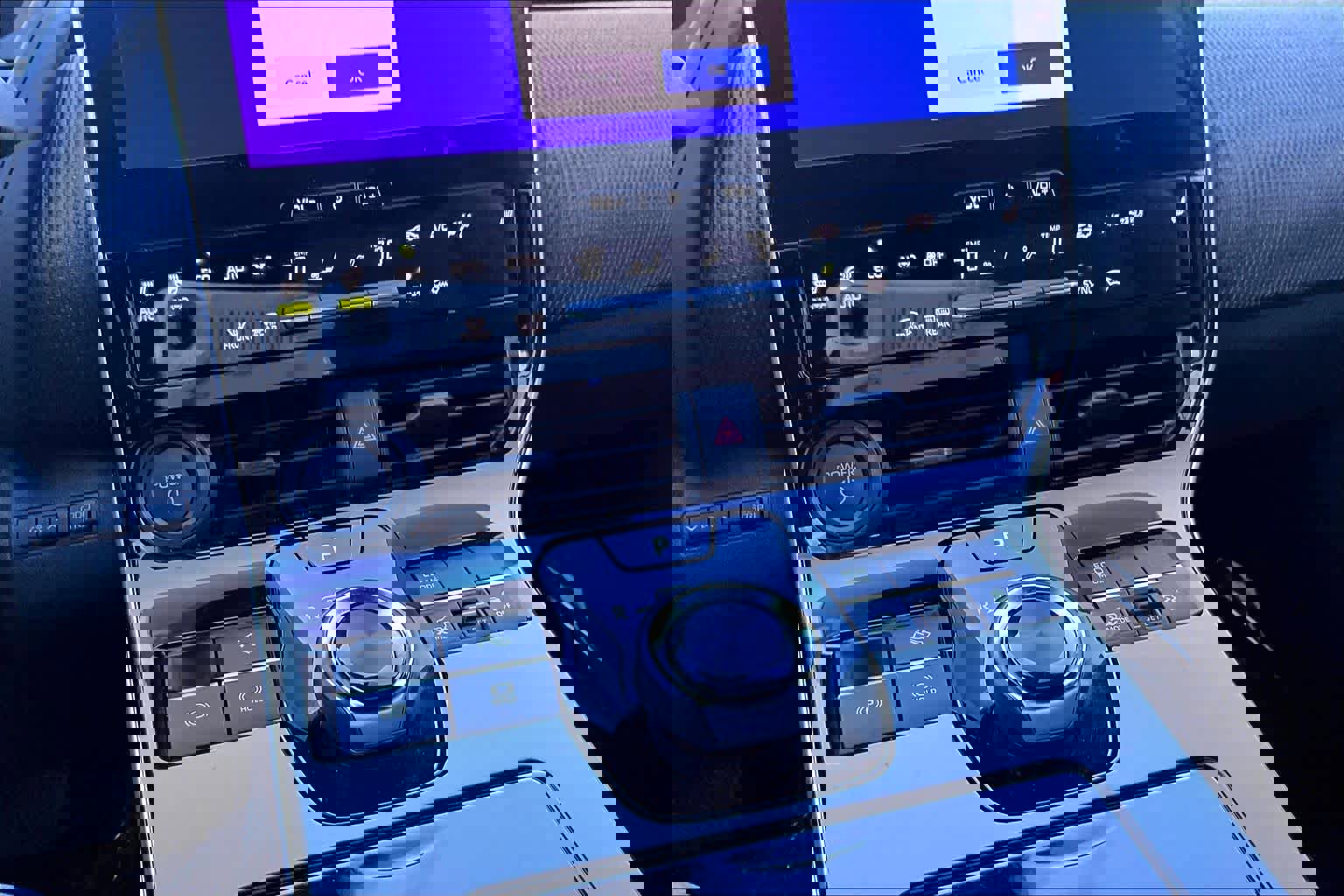 Used 2024 Toyota bZ4X XLE image 34