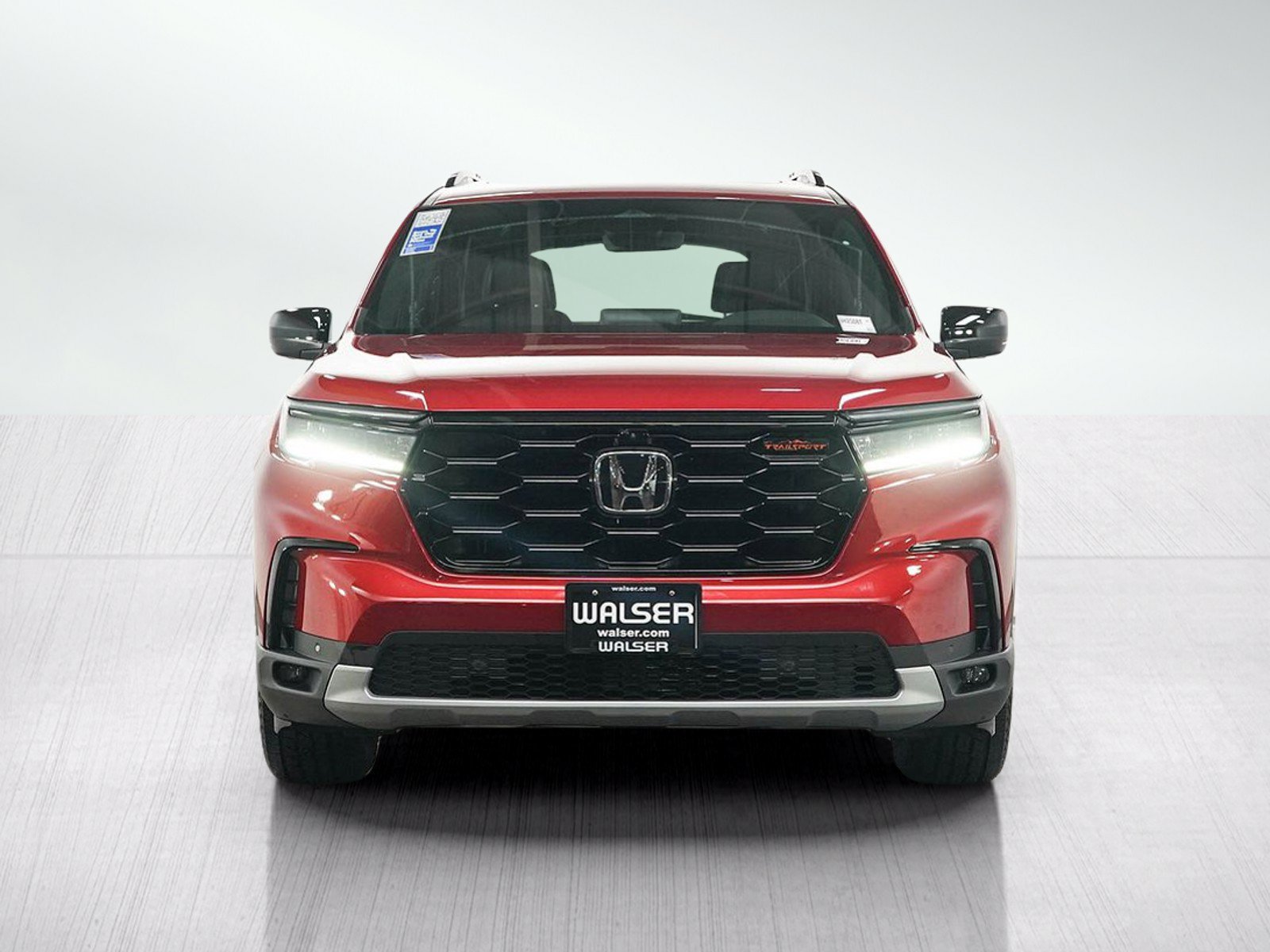 Used 2023 Honda Pilot TrailSport image 8