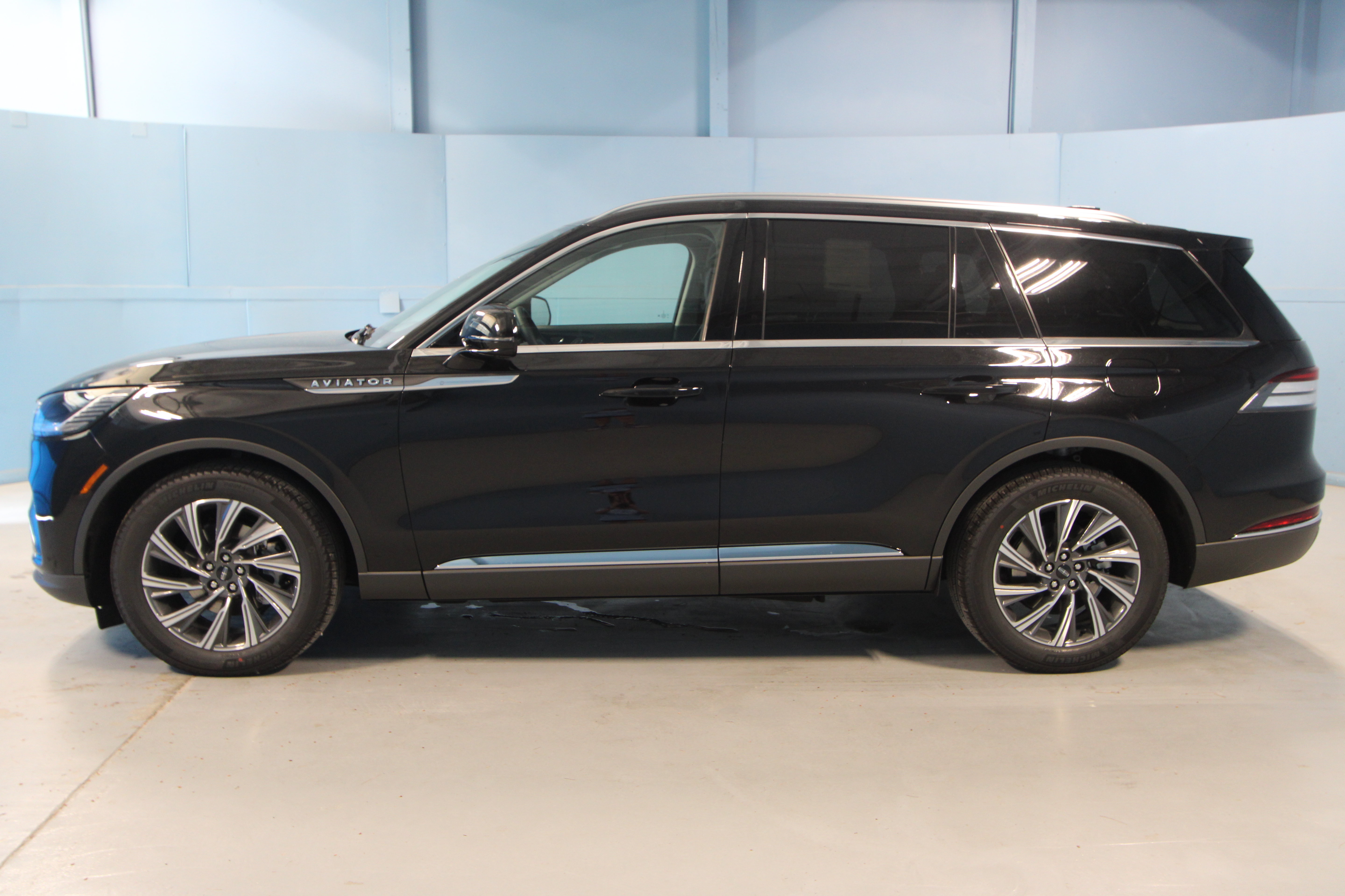 New 2026 Lincoln Aviator 2WD image 29