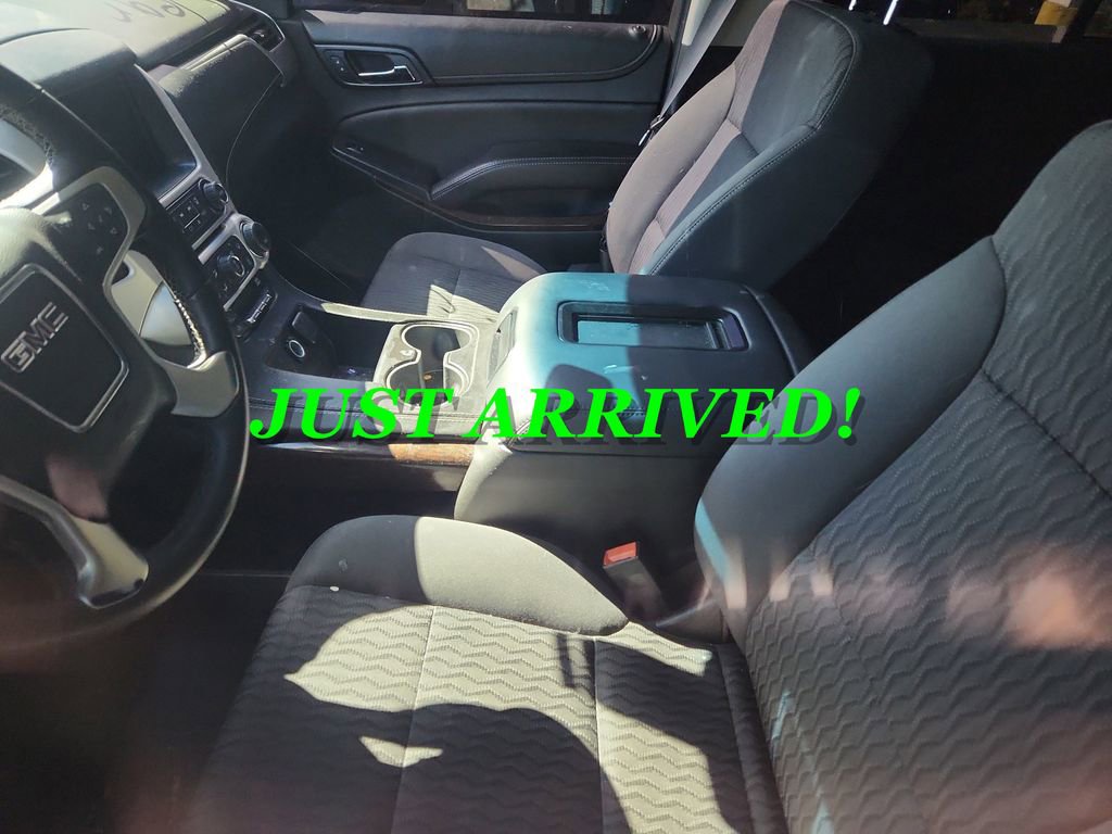Used 2015 GMC Yukon SLE w/ Convenience Package image 3