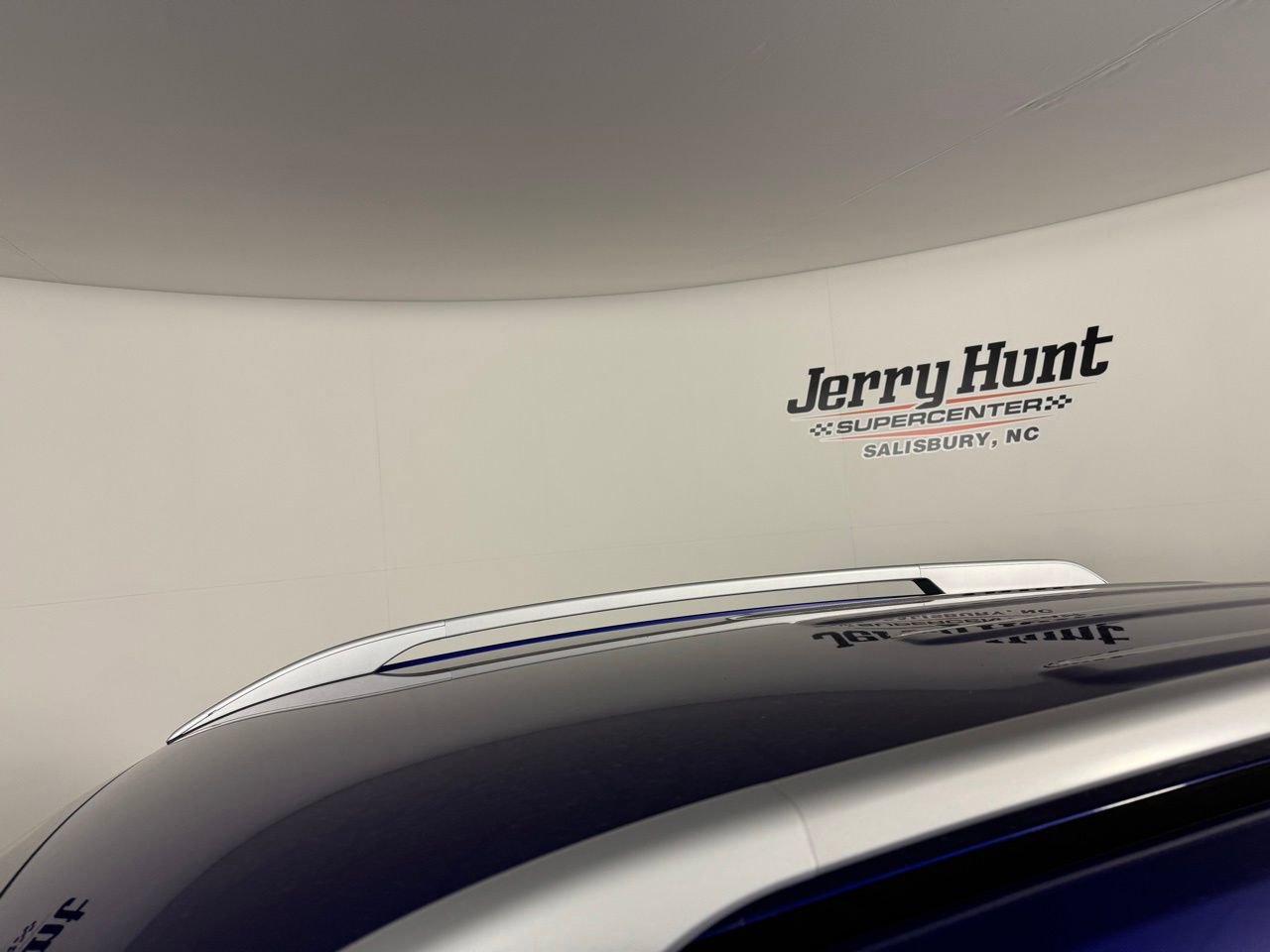 Used 2024 Hyundai Venue Limited image 13