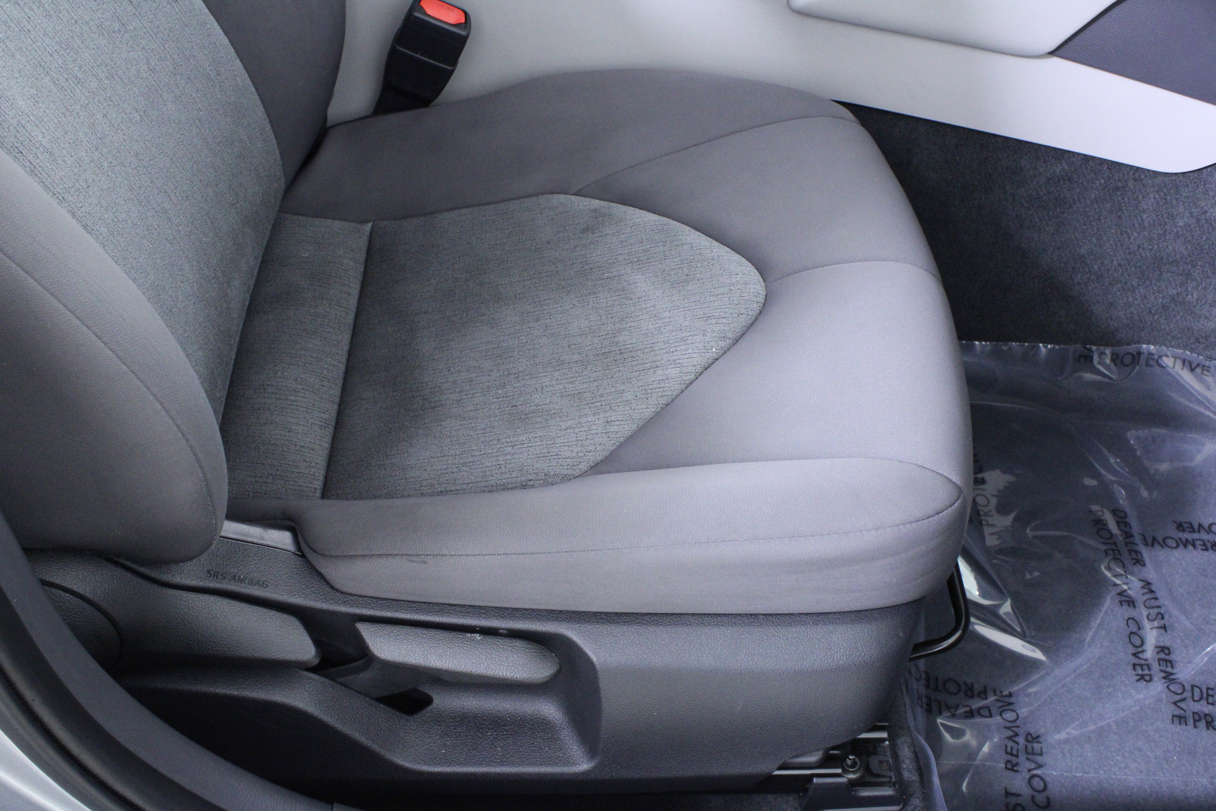 Used 2022 Toyota Camry LE image 14