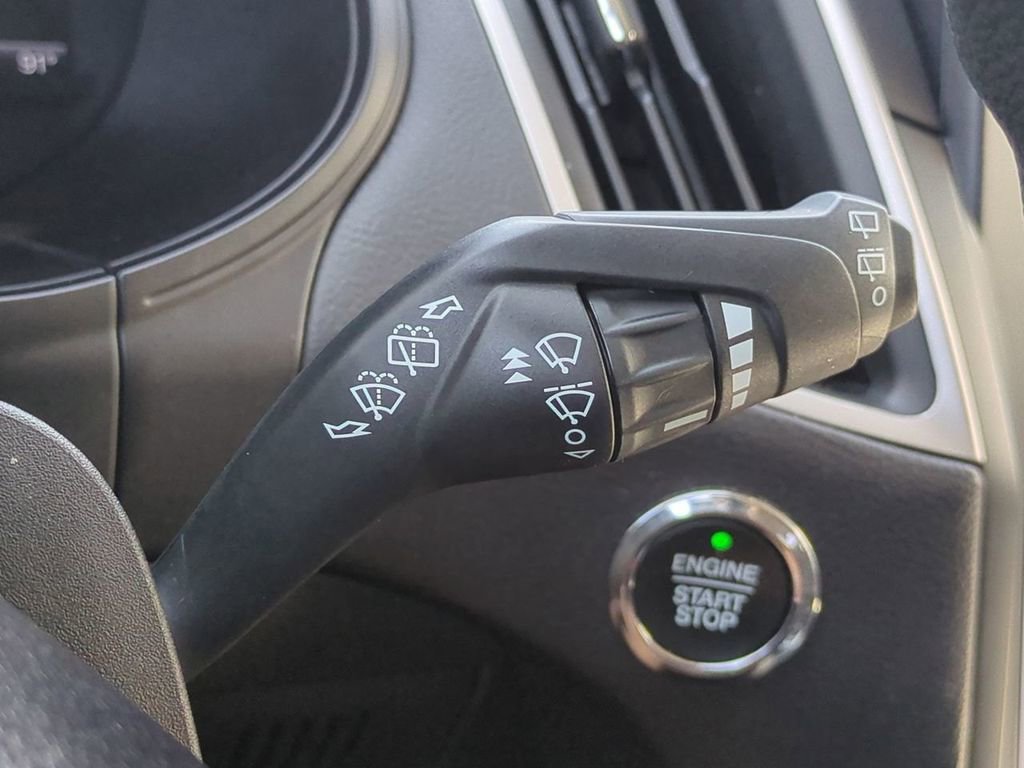 Certified 2024 Ford Edge SE image 28