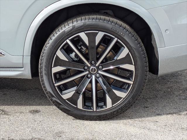 New 2026 Volvo XC90 T8 Ultra w/ Protection Package Premier image 6