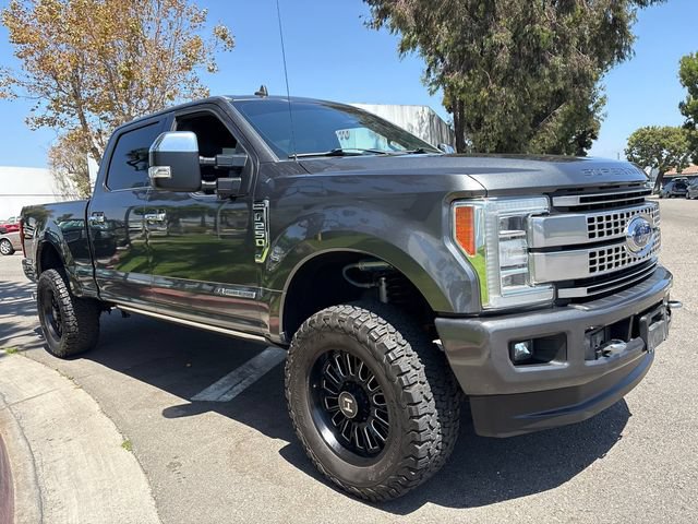 Used 2019 Ford F250 Platinum AWD/4WD image 3