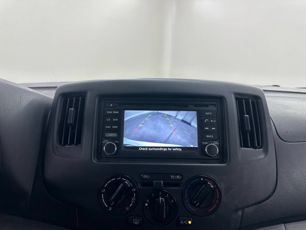 Used 2017 Chevrolet City Express LT w/ Technology Package FWD image 41