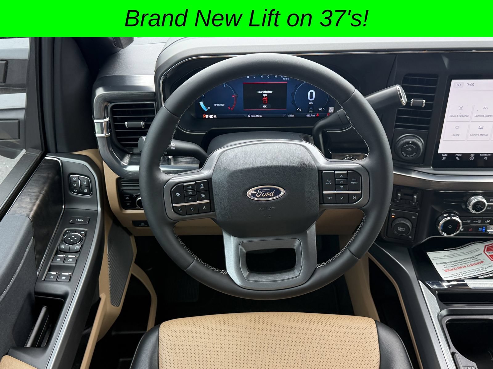 Used 2025 Ford F350 Lariat w/ Lariat Ultimate Package AWD/4WD image 16