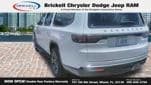 Used 2024 Jeep Wagoneer L Series II RWD image 31