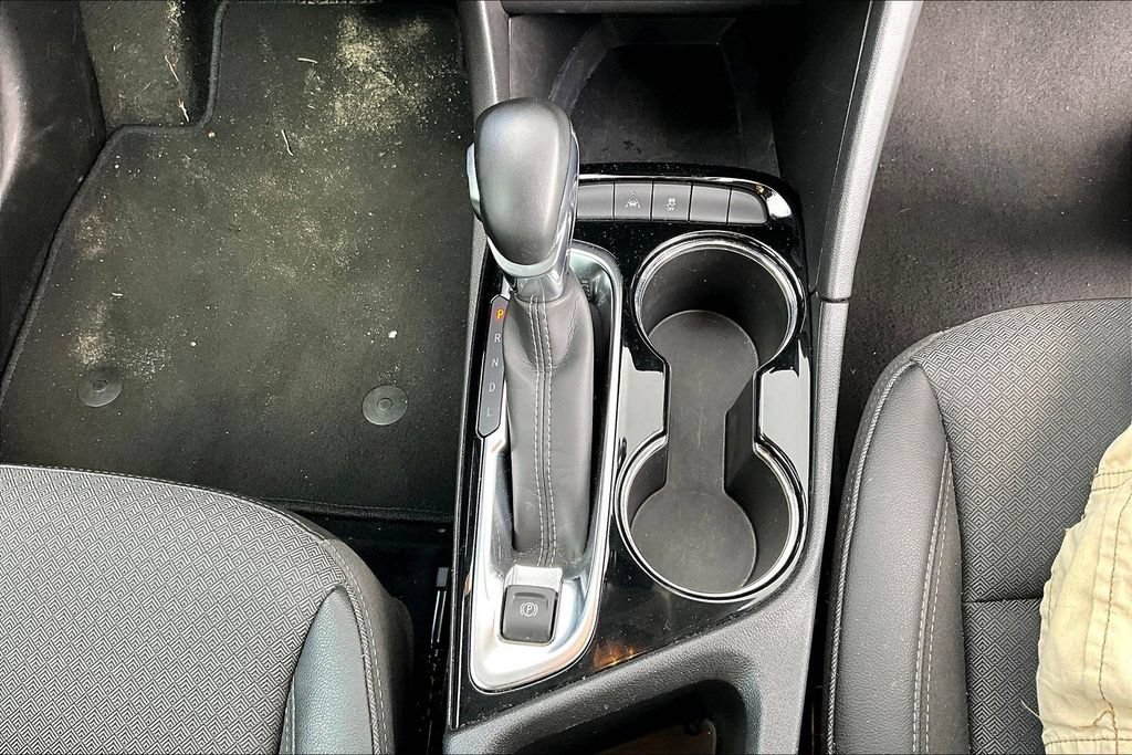 Used 2025 Buick Encore GX Preferred FWD image 18