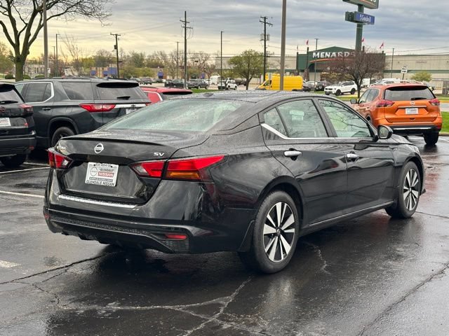 Used 2022 Nissan Altima 2.5 SV FWD image 4