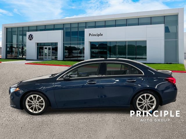 Used 2019 Mercedes-Benz A 220 4MATIC w/ Premium Package image 5