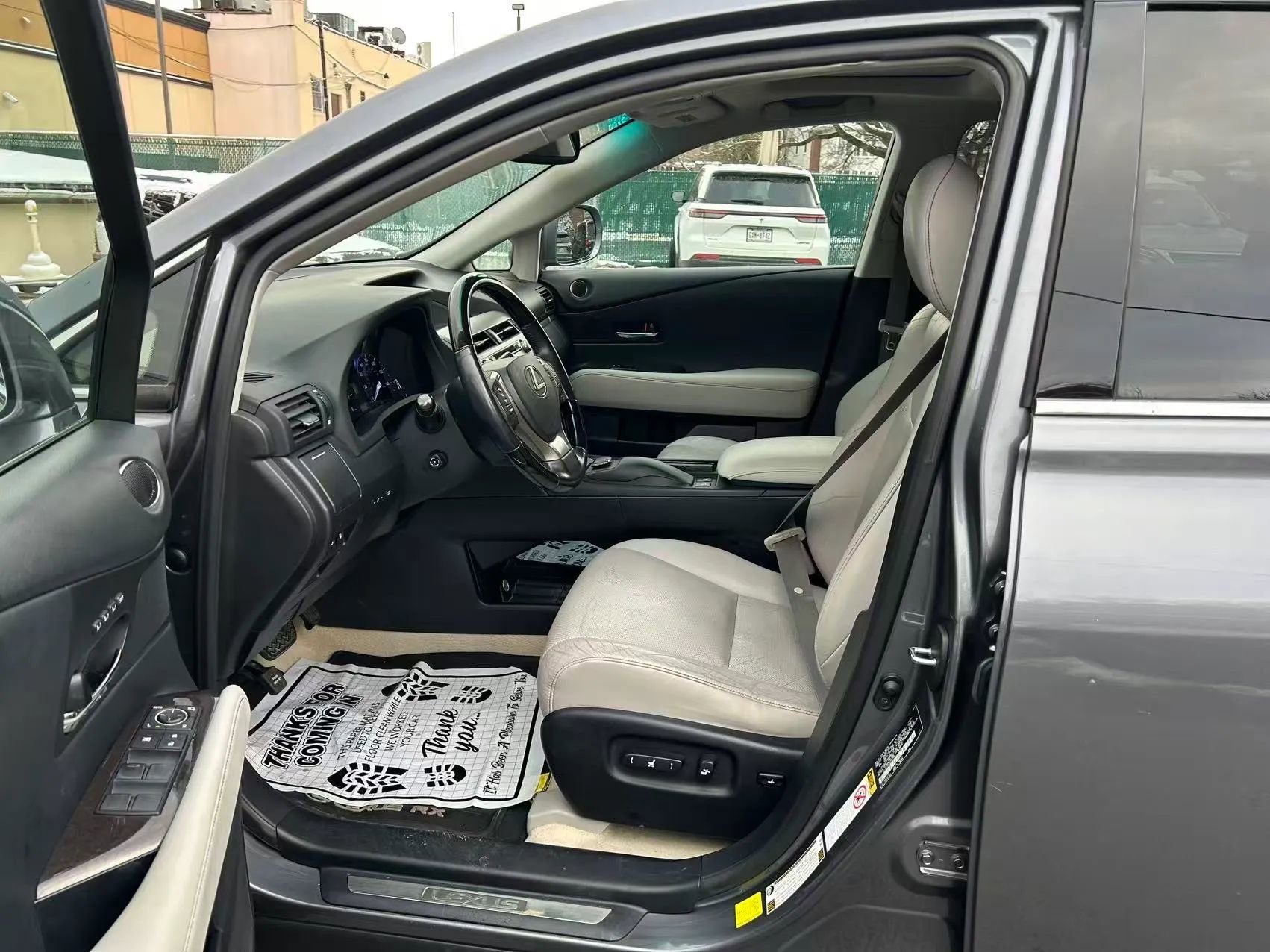 Used 2014 Lexus RX 350 AWD image 9