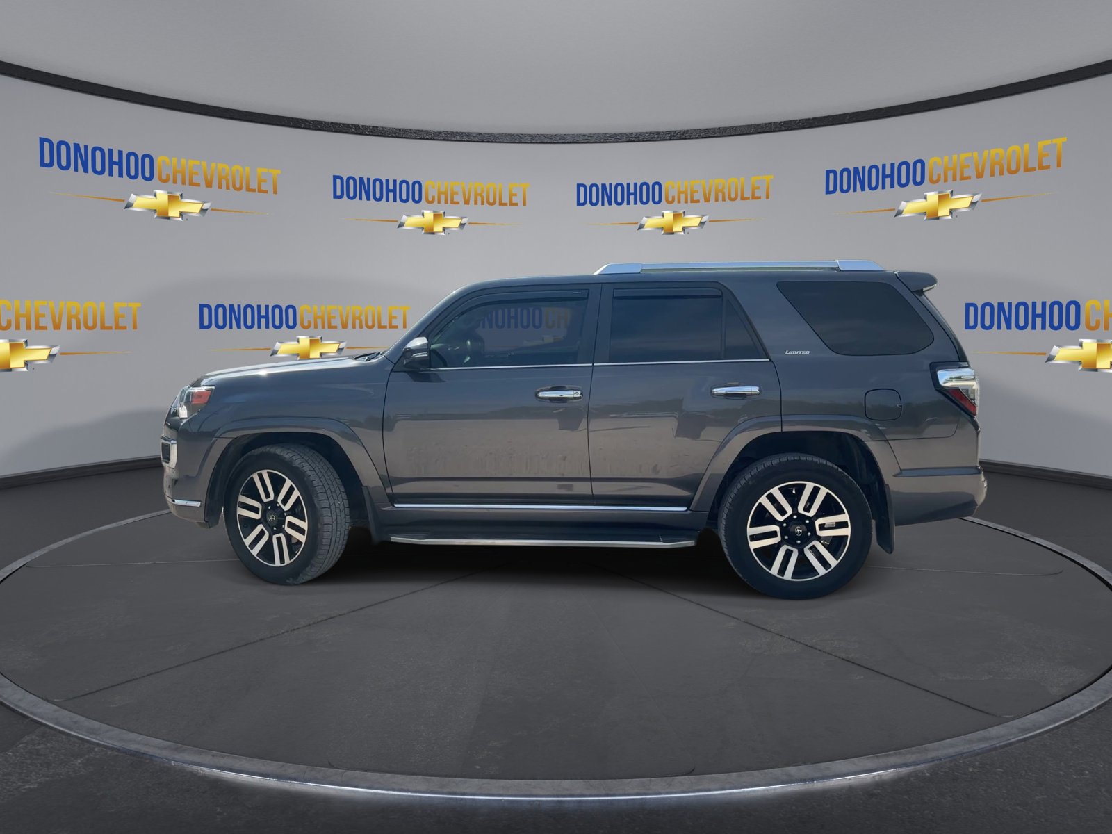 Used 2022 Toyota 4Runner Limited AWD/4WD image 8