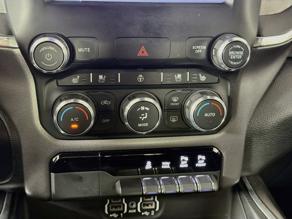 Used 2022 RAM 1500 Laramie w/ Sport Appearance Package AWD/4WD image 15