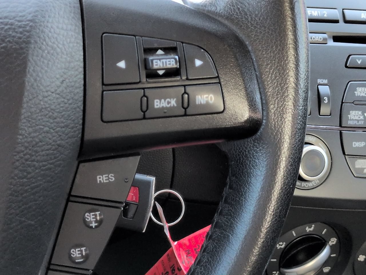Used 2012 MAZDA MAZDA3 i Touring FWD image 20