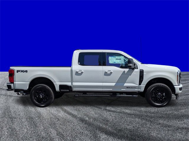 New 2025 Ford F350 Lariat image 3
