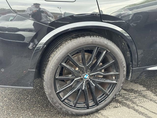 Used 2023 BMW X5 sDrive40i w/ M Sport Package RWD image 8