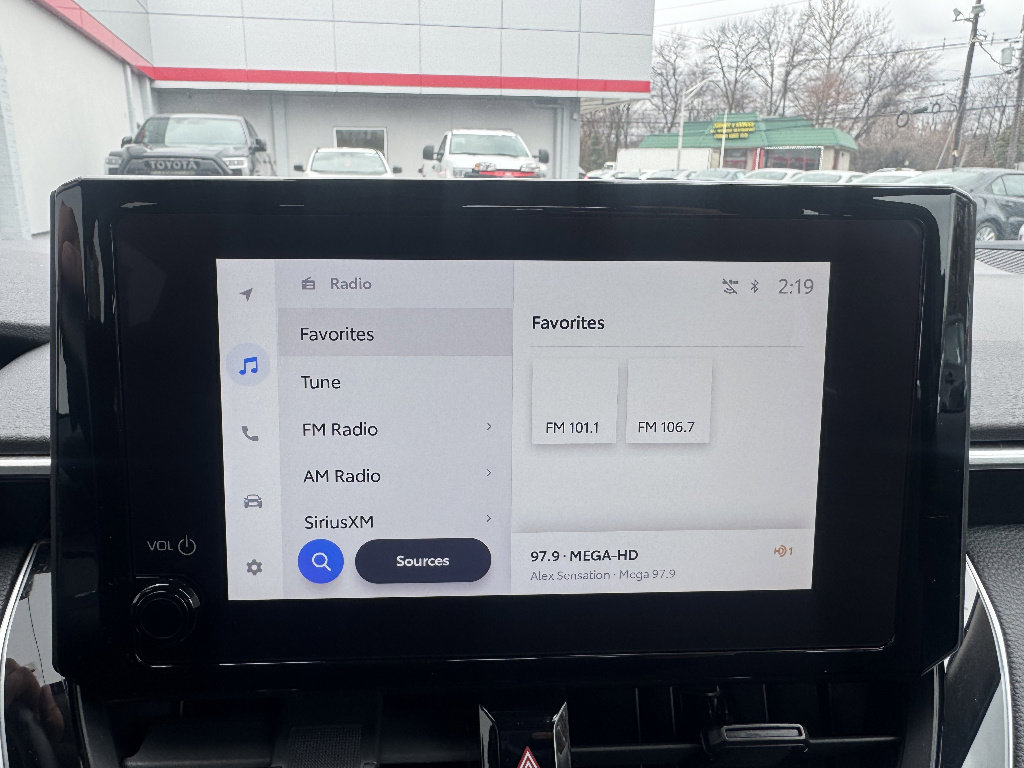 Used 2023 Toyota Corolla LE image 15