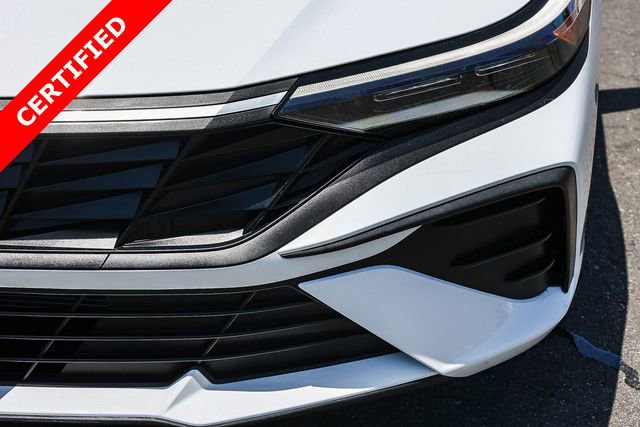 Certified 2025 Hyundai Elantra SEL FWD image 10