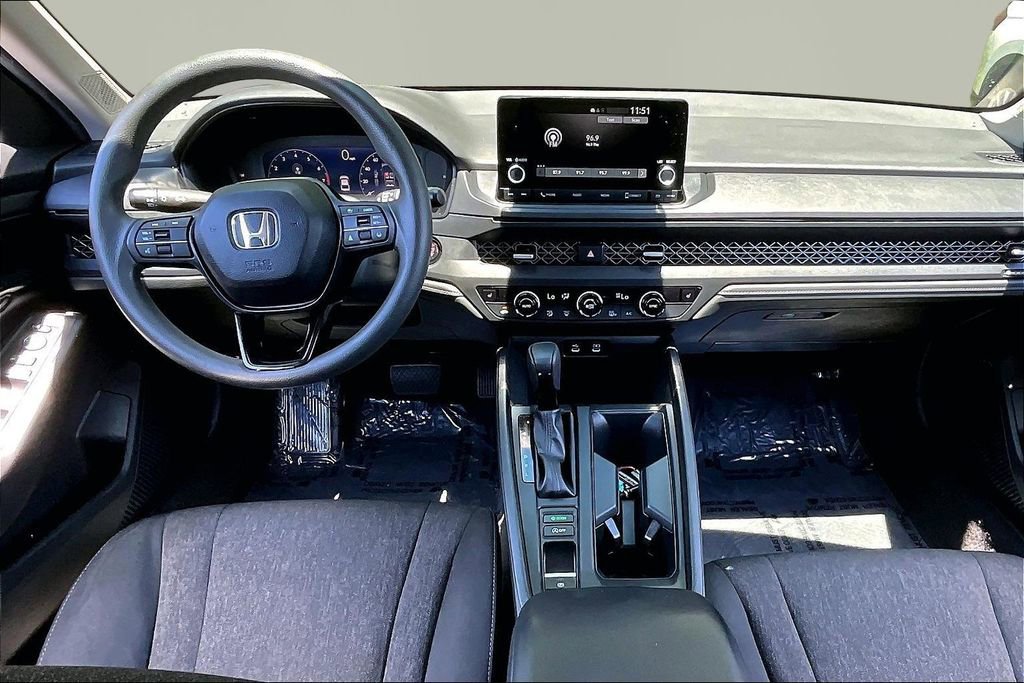 Used 2024 Honda Accord EX image 8