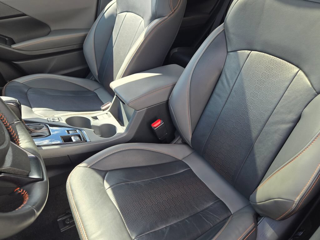 Certified 2024 Subaru Crosstrek 2.5i Limited w/ Crosstrek Mirror Package AWD/4WD image 19