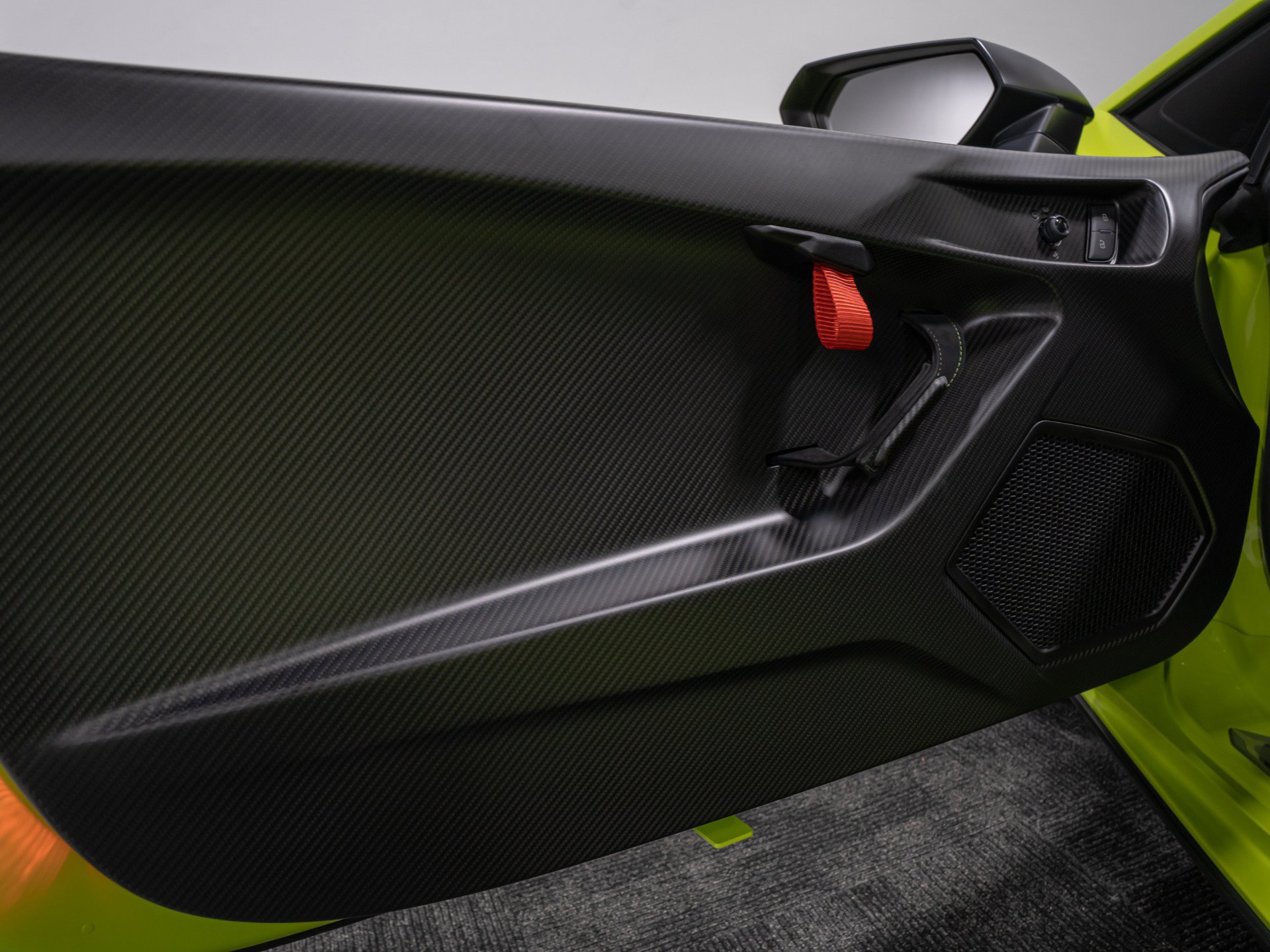 Used 2023 Lamborghini Huracan STO RWD image 35