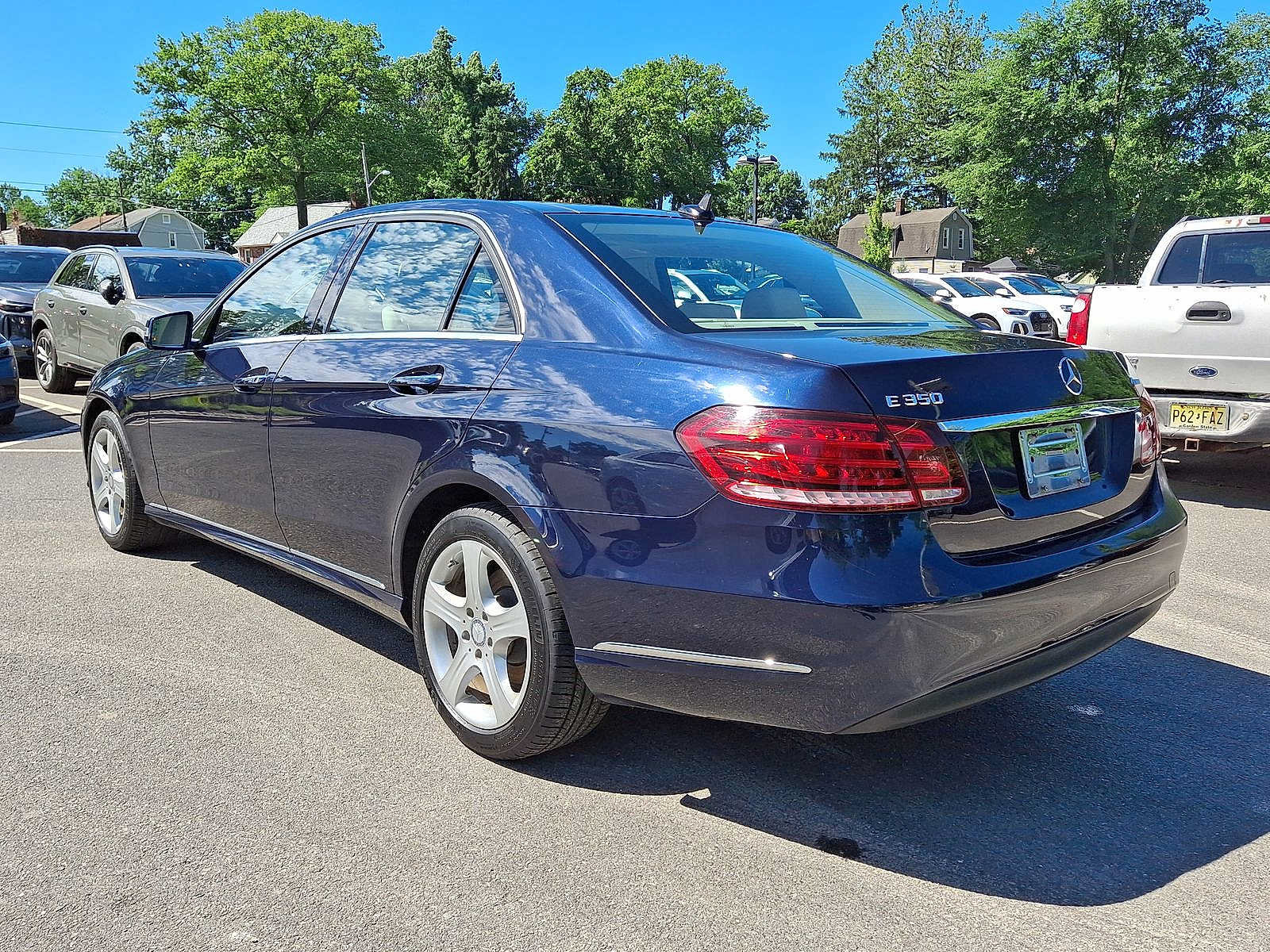 Used 2015 Mercedes-Benz E 350 4MATIC Sedan image 27