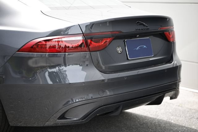 New 2024 Jaguar XF R-Dynamic SE AWD/4WD image 9