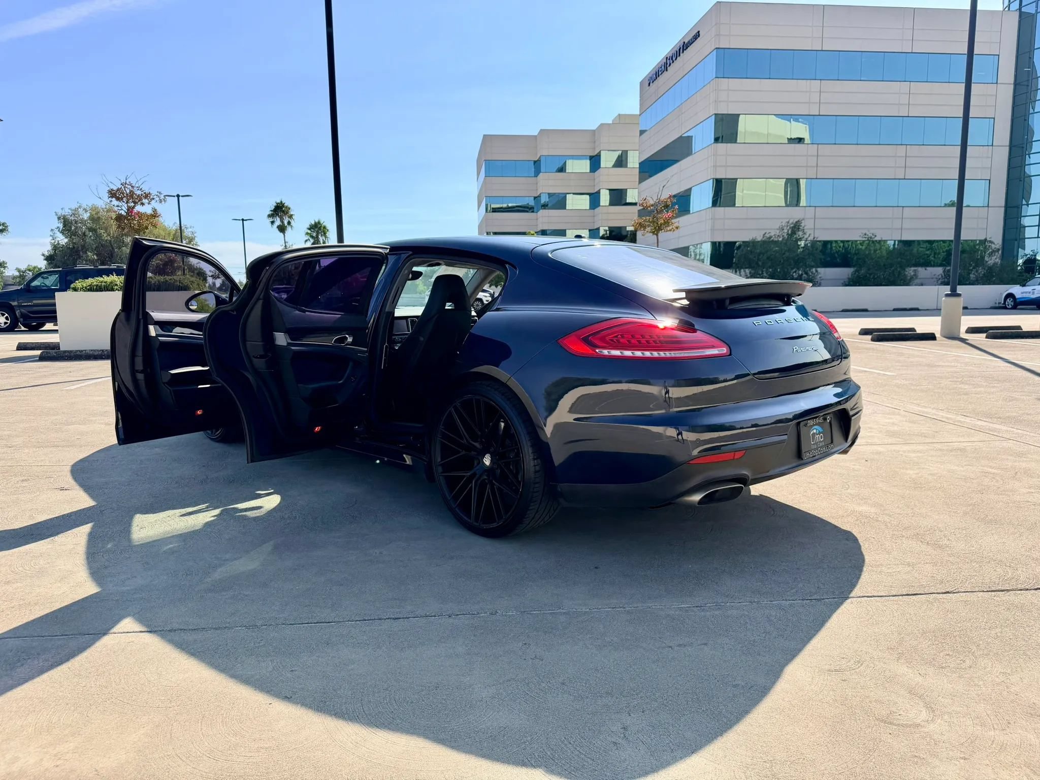 Used 2016 Porsche Panamera Edition RWD image 49