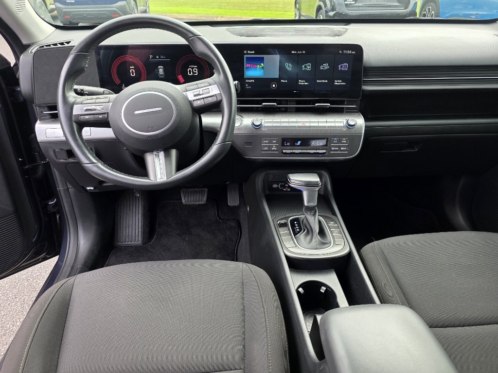 Used 2024 Hyundai Kona SEL image 15